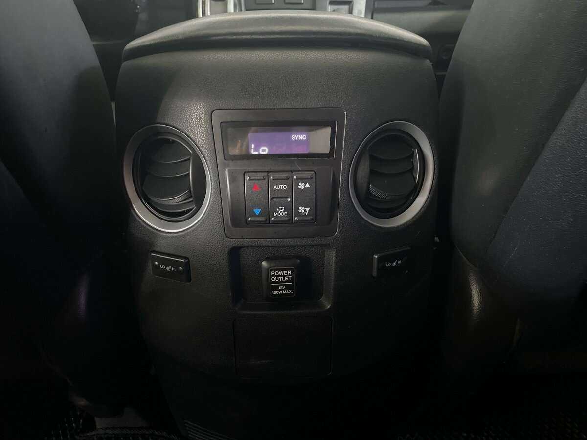 Honda Pilot с пробегом — 2008 год. Фото: #18