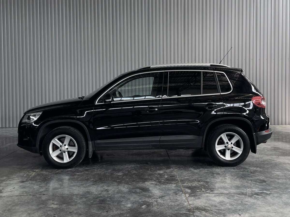 Volkswagen Tiguan с пробегом — 2008 год. Фото: #7