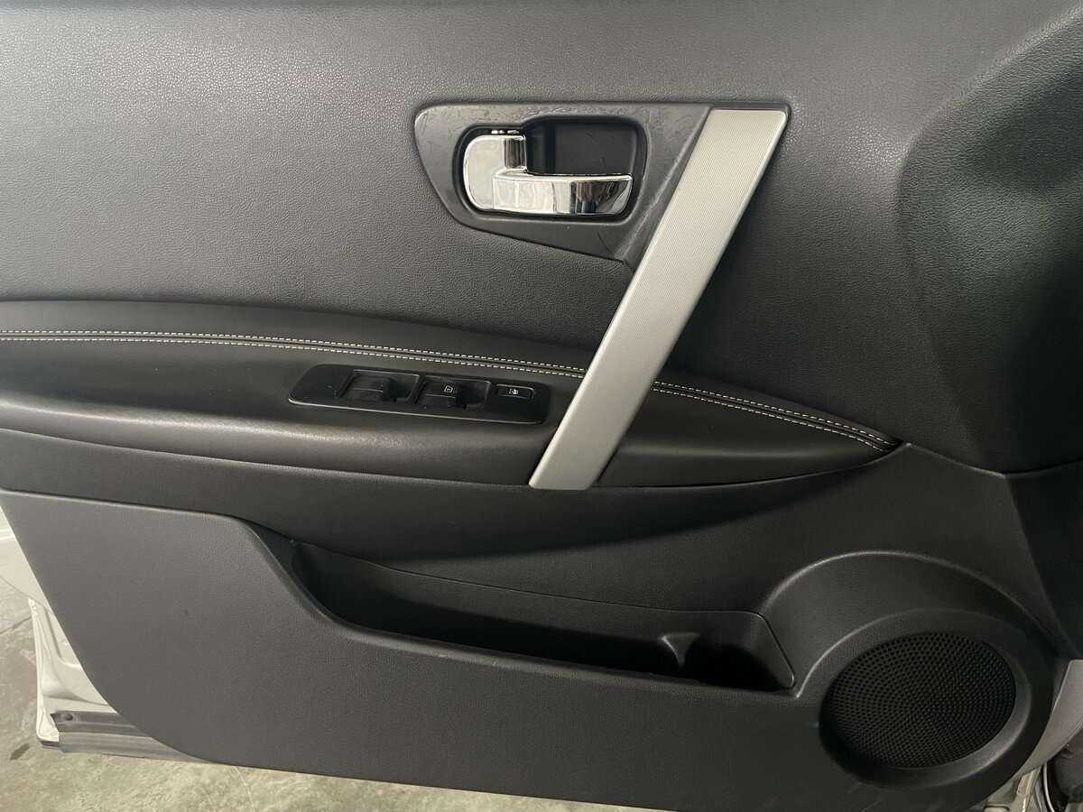 Nissan Qashqai с пробегом — 2008 год. Фото: #18