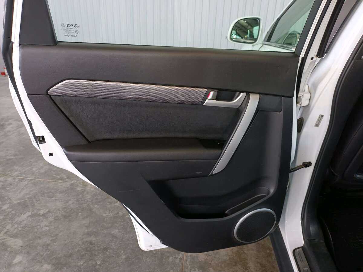 Chevrolet Captiva с пробегом — 2013 год. Фото: #18