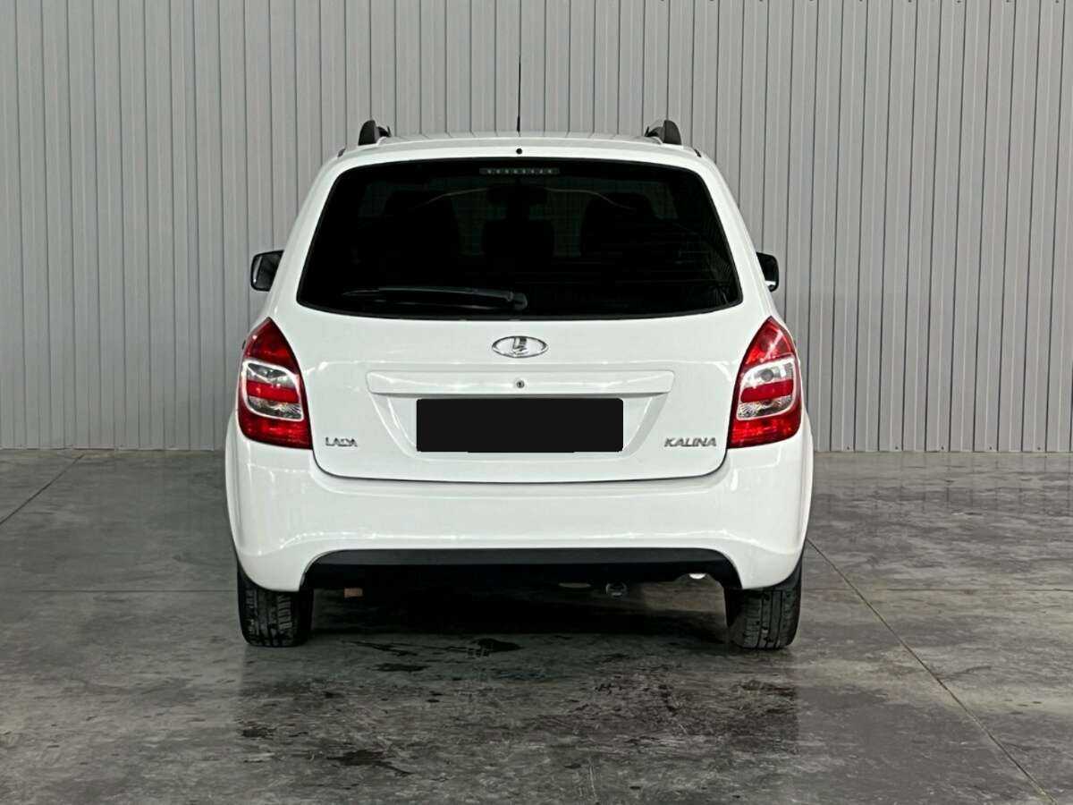 Lada (ВАЗ) Kalina с пробегом — 2015 год. Фото: #5