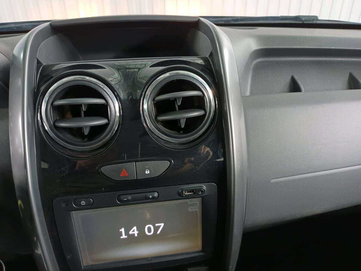 Renault Duster с пробегом — 2018 год. Фото: #9