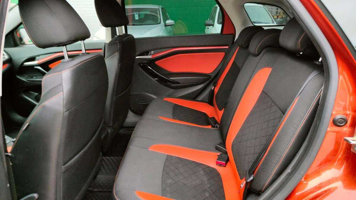 Lada (ВАЗ) Vesta с пробегом — 2019 год. Фото: #12