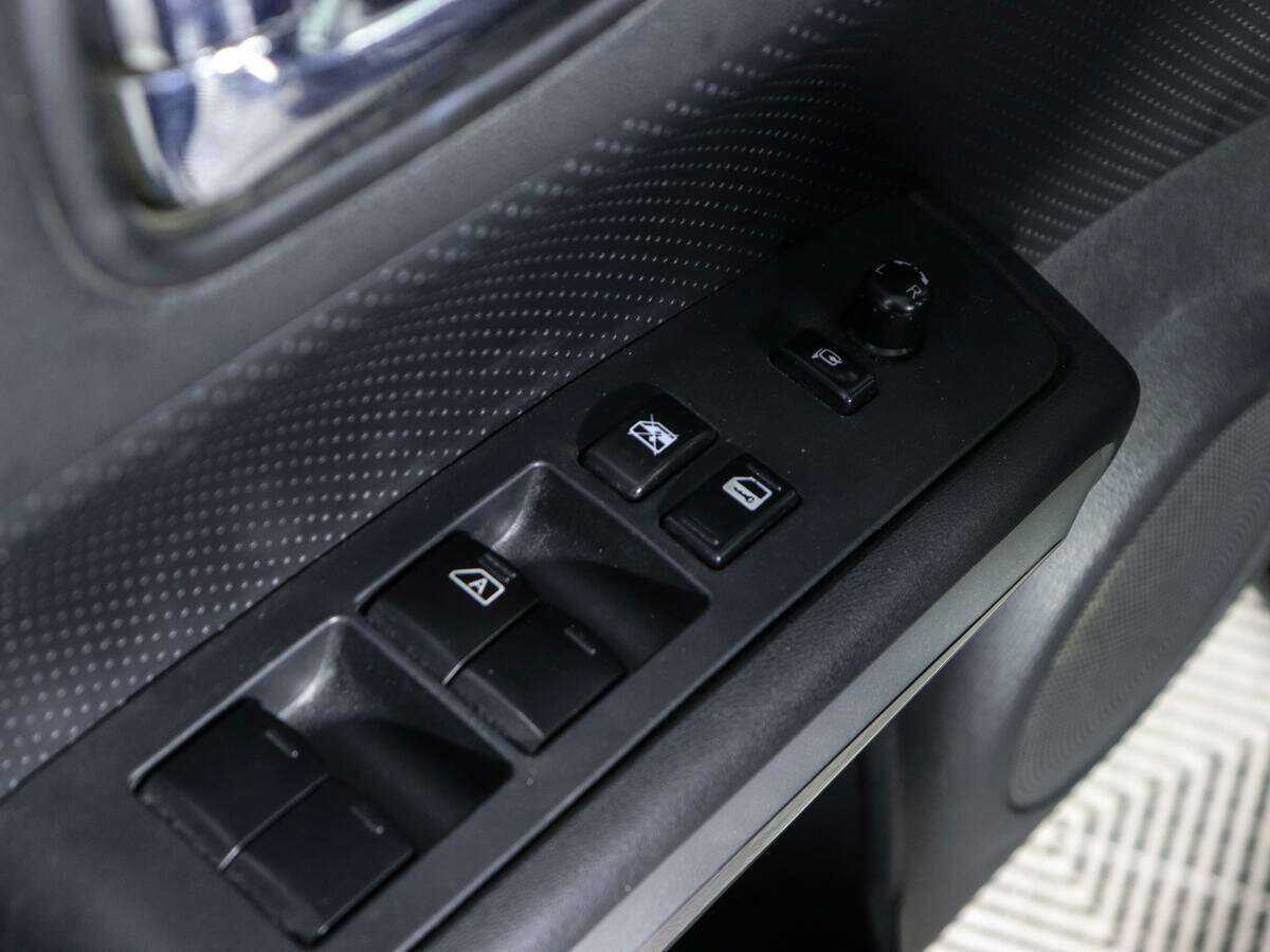 Nissan X-Trail с пробегом — 2011 год. Фото: #14