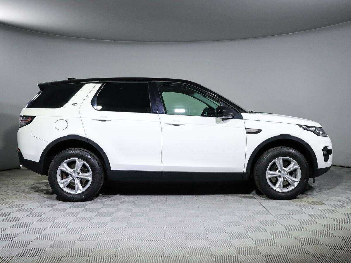 Land Rover Discovery Sport с пробегом — 2018 год. Фото: #3