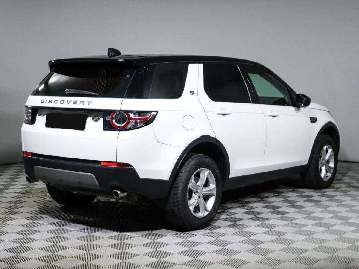 Land Rover Discovery Sport с пробегом — 2018 год. Фото: #4