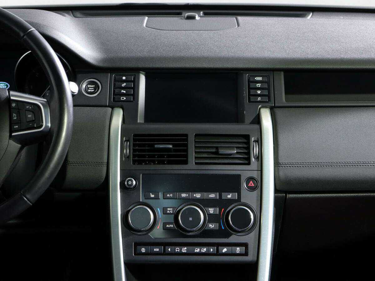 Land Rover Discovery Sport с пробегом — 2018 год. Фото: #12