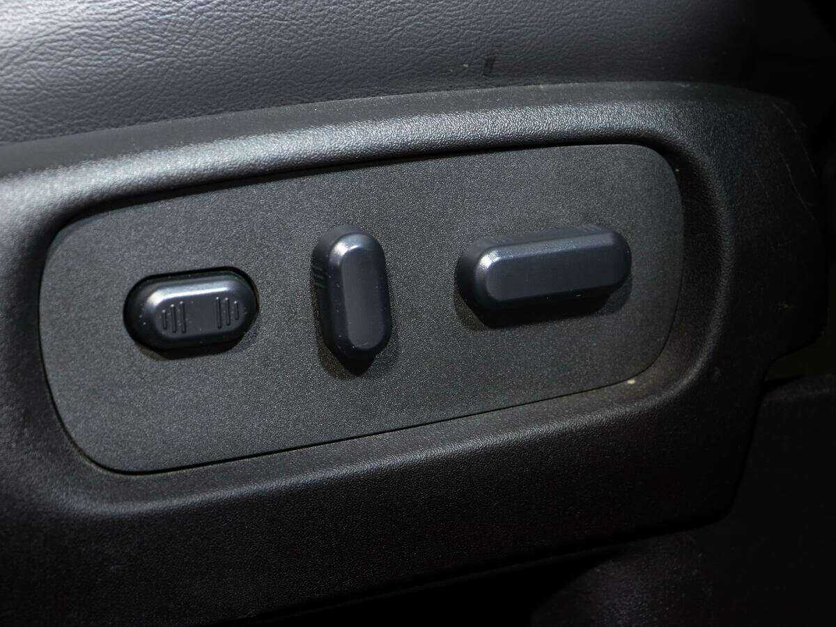 Ford Explorer с пробегом — 2015 год. Фото: #17