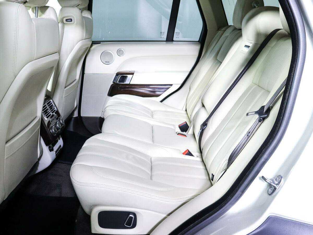 Land Rover Range Rover с пробегом — 2014 год. Фото: #7