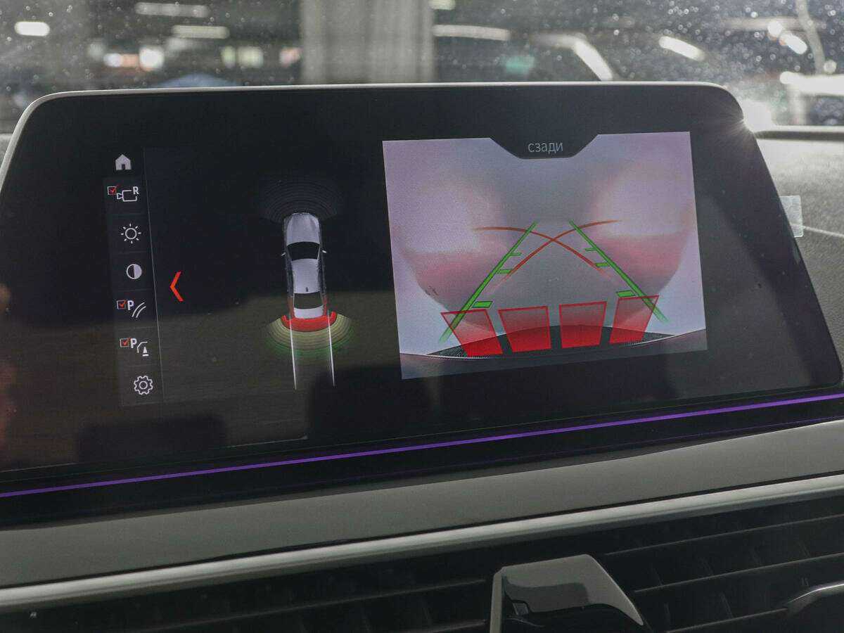 BMW 5 серии с пробегом — 2020 год. Фото: #10