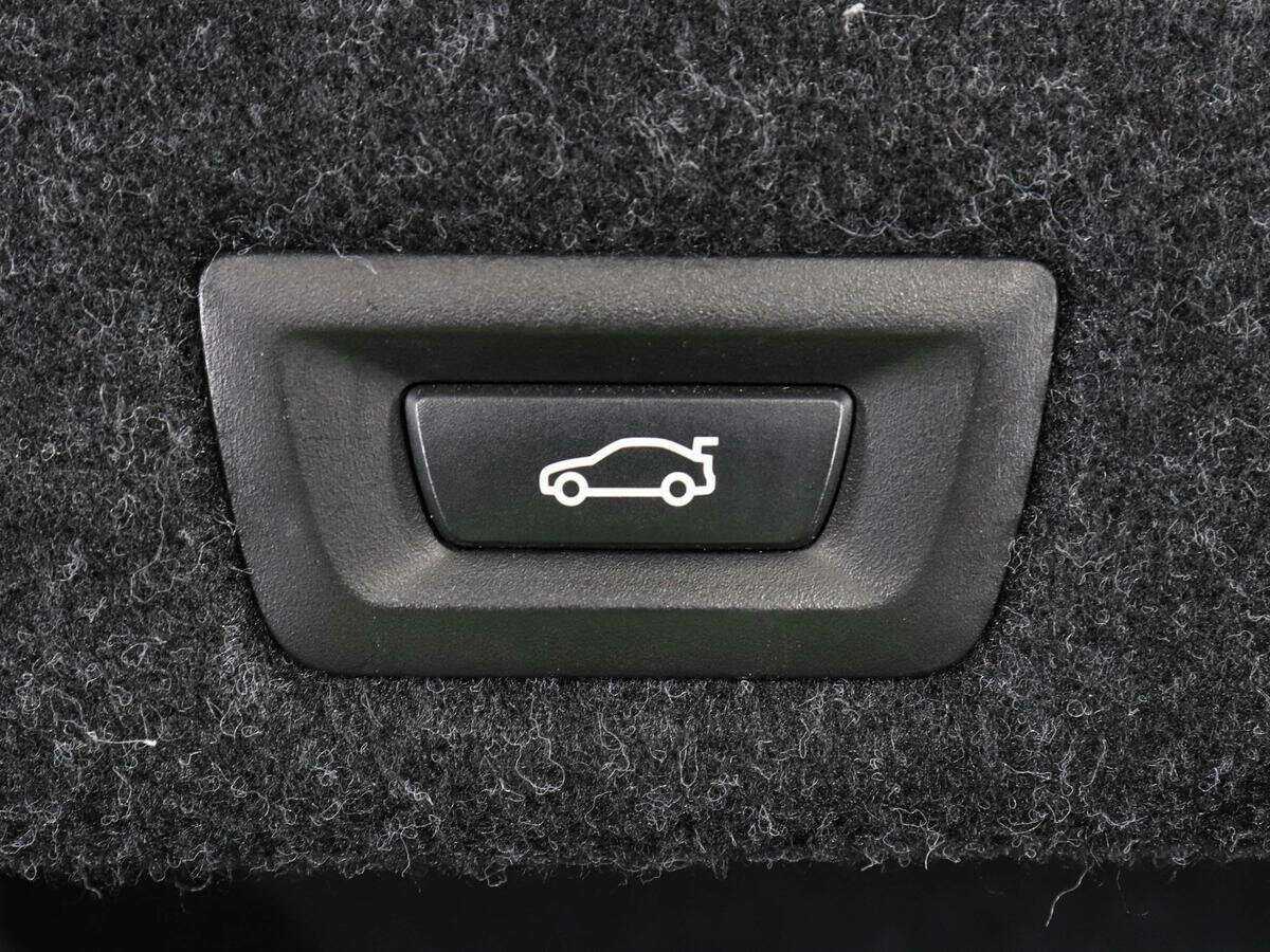 BMW 5 серии с пробегом — 2017 год. Фото: #15