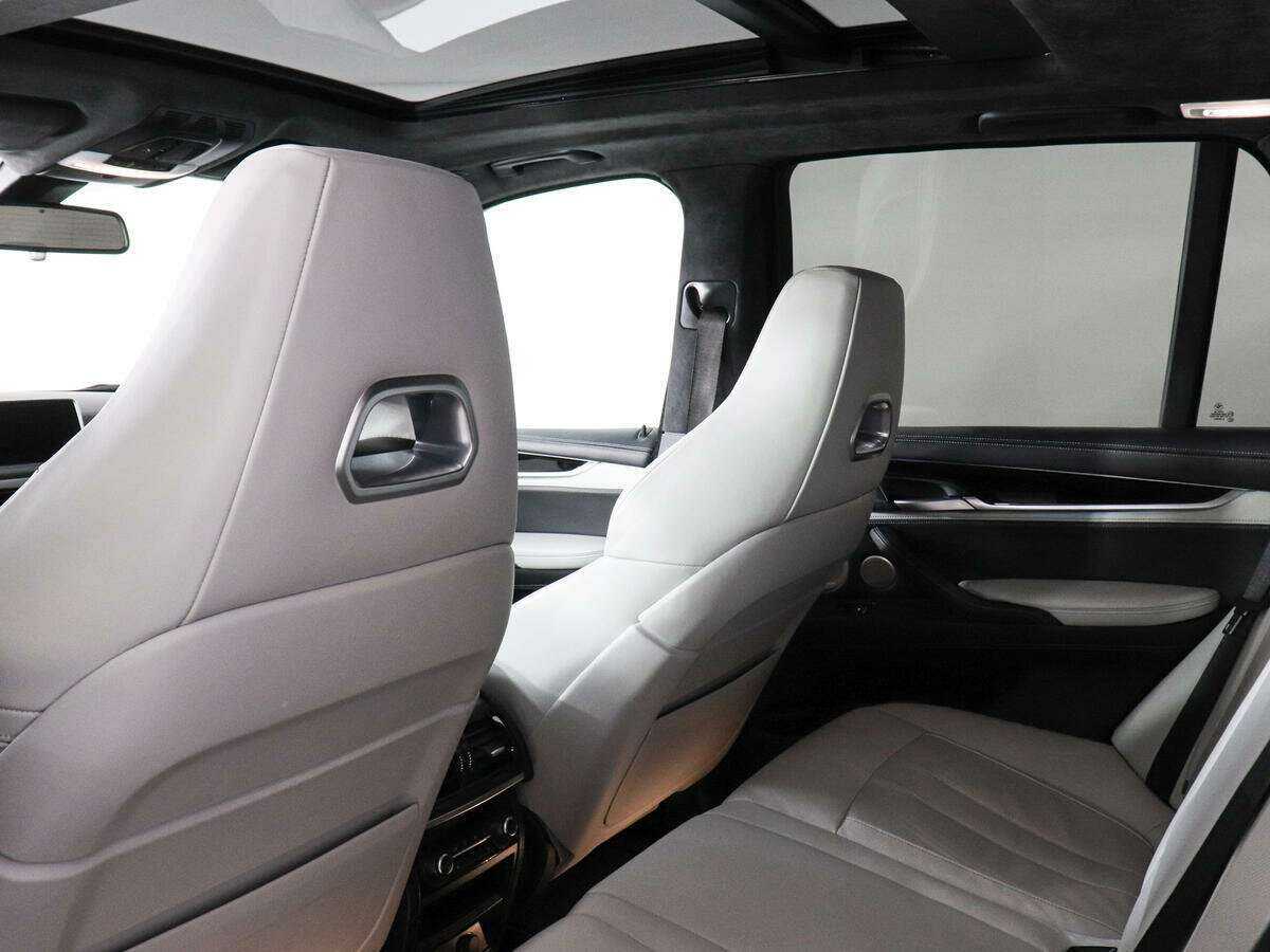 BMW X5 M с пробегом — 2018 год. Фото: #9