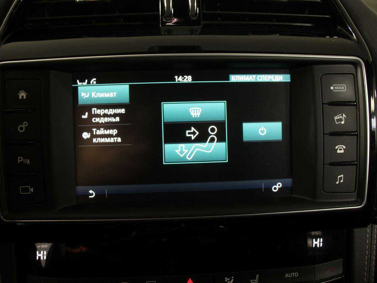 Jaguar F-Pace с пробегом — 2018 год. Фото: #17