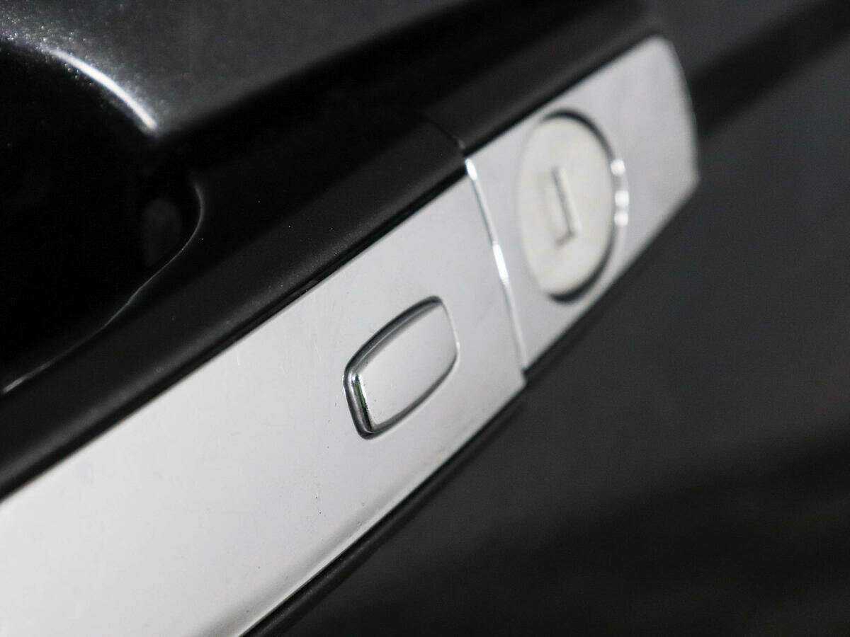 Cadillac SRX с пробегом — 2013 год. Фото: #16