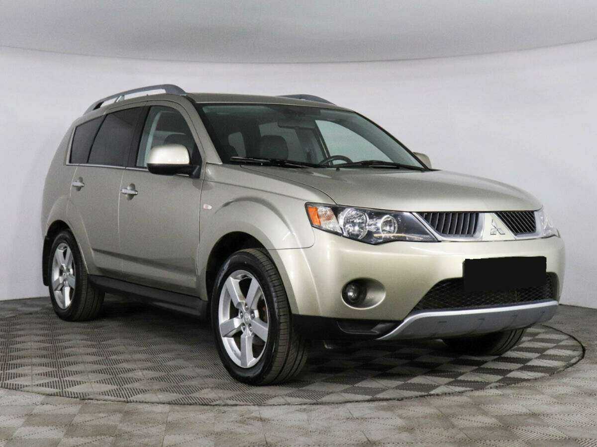 Mitsubishi Outlander с пробегом — 2008 год. Фото: #2