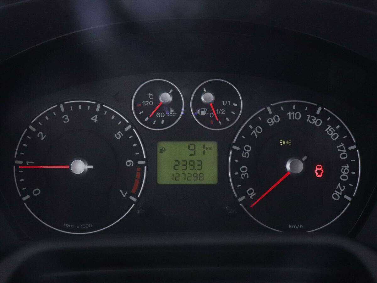 Ford Fusion с пробегом — 2008 год. Фото: #6