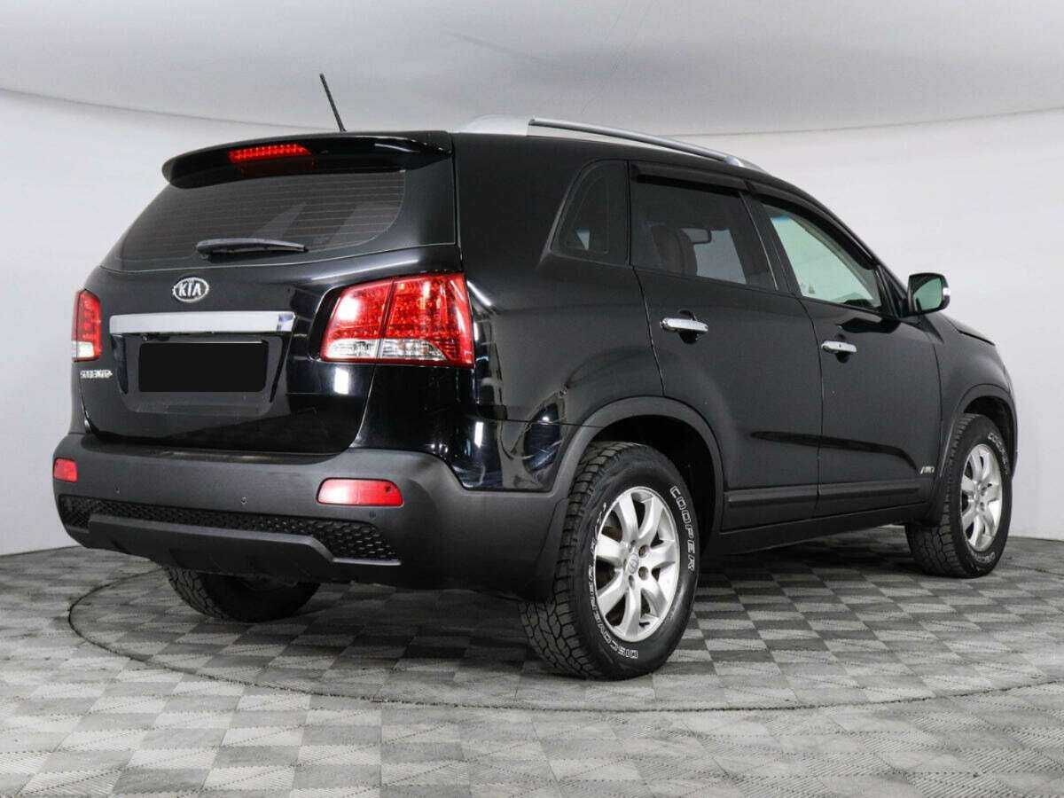 Kia Sorento с пробегом — 2011 год. Фото: #2