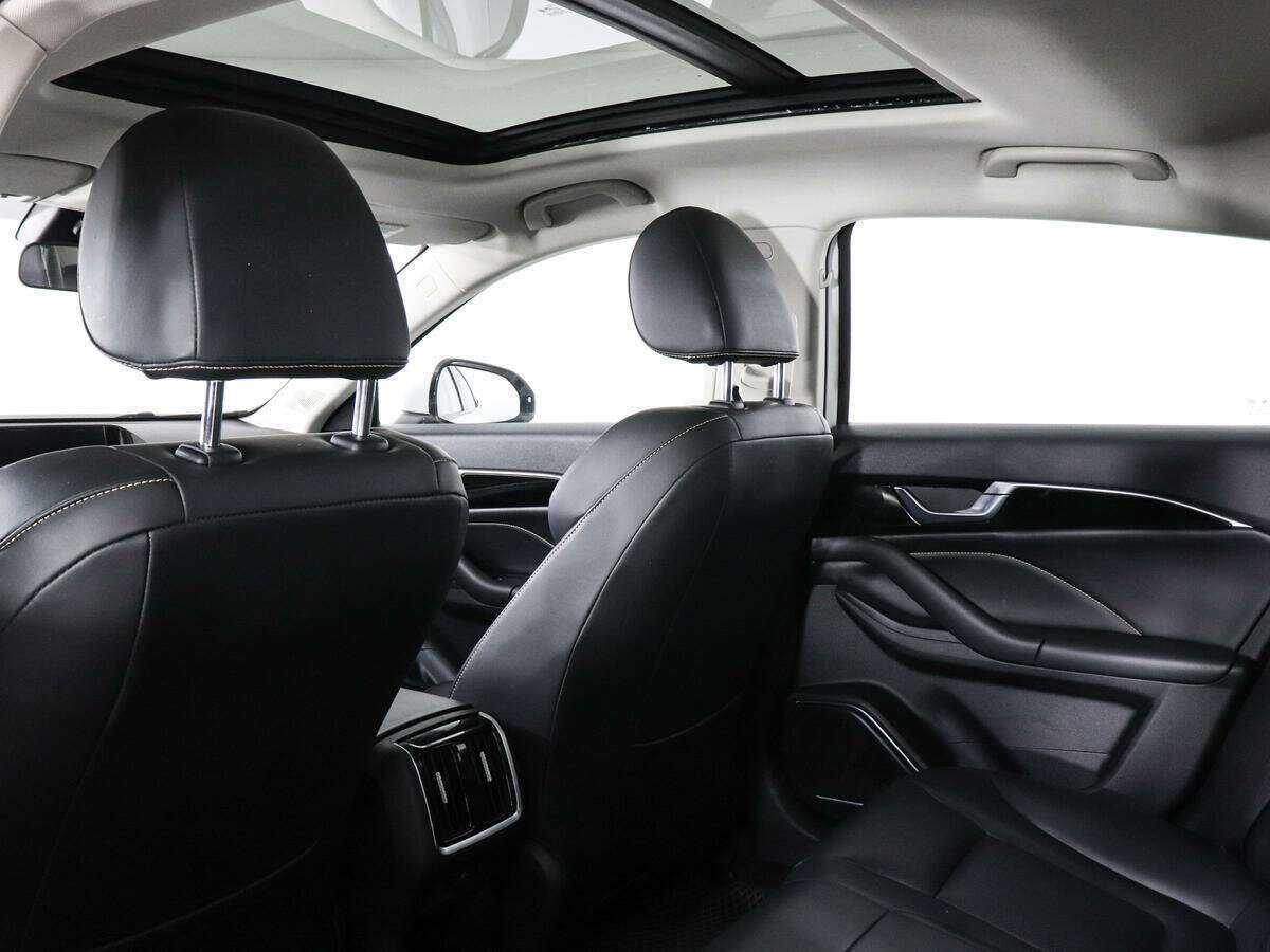 FAW Bestune B70 с пробегом — 2023 год. Фото: #11