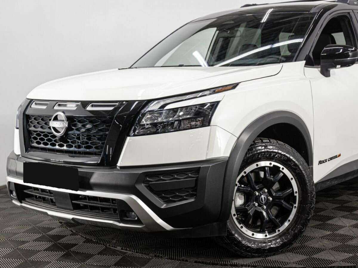 Nissan Pathfinder с пробегом — 2023 год. Фото: #6