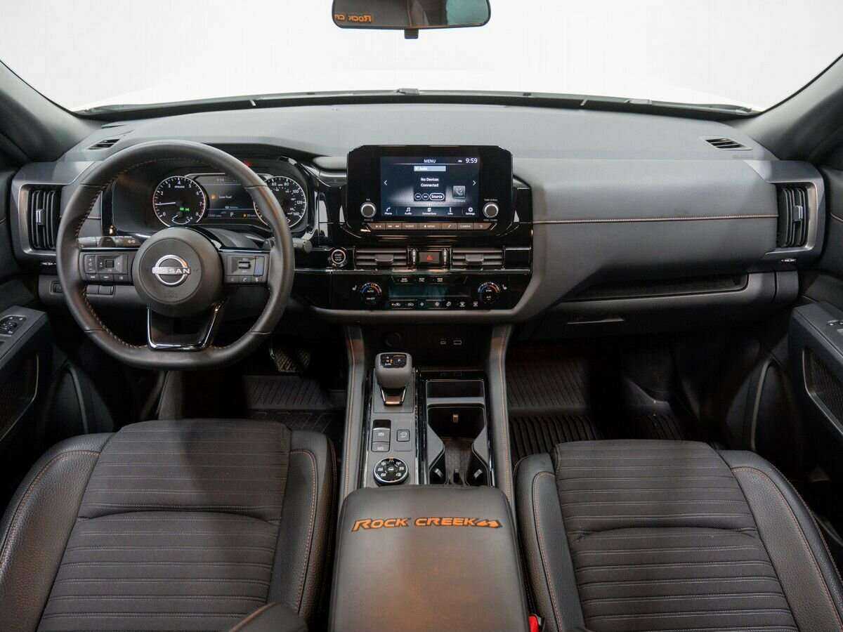 Nissan Pathfinder с пробегом — 2023 год. Фото: #11