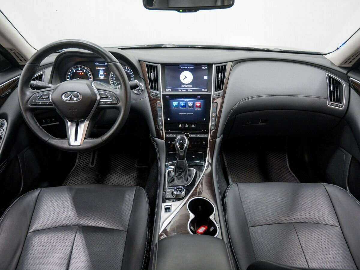 Infiniti Q50 с пробегом — 2017 год. Фото: #10