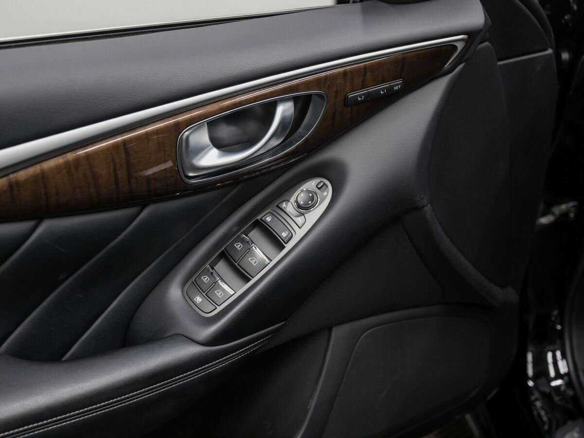 Infiniti Q50 с пробегом — 2017 год. Фото: #16