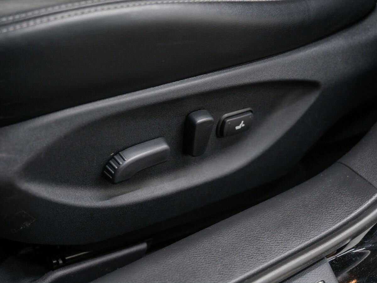 Infiniti Q50 с пробегом — 2017 год. Фото: #18