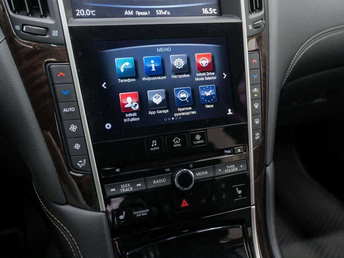 Infiniti Q50 с пробегом — 2017 год. Фото: #22