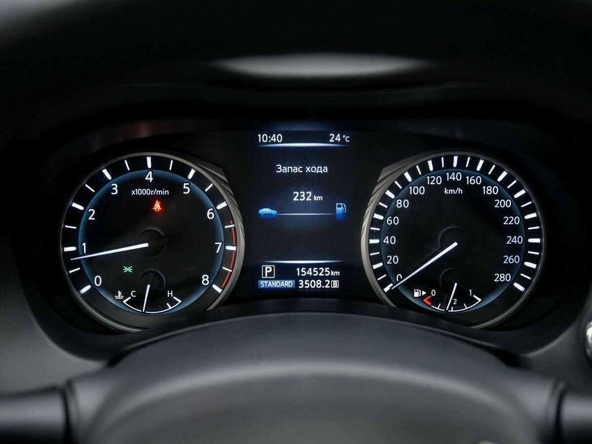 Infiniti Q50 с пробегом — 2017 год. Фото: #25