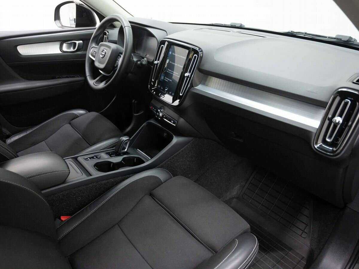 Volvo XC40 с пробегом — 2019 год. Фото: #10