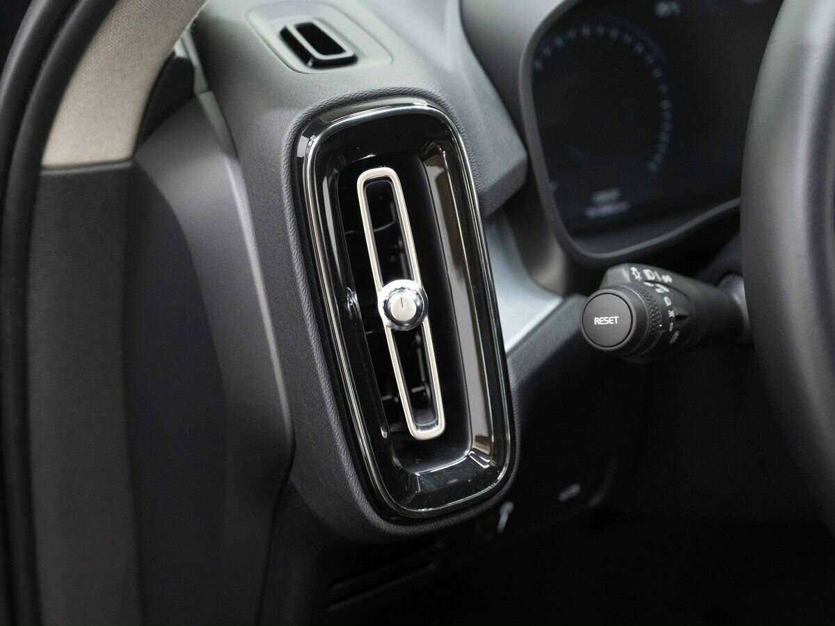 Volvo XC40 с пробегом — 2019 год. Фото: #18