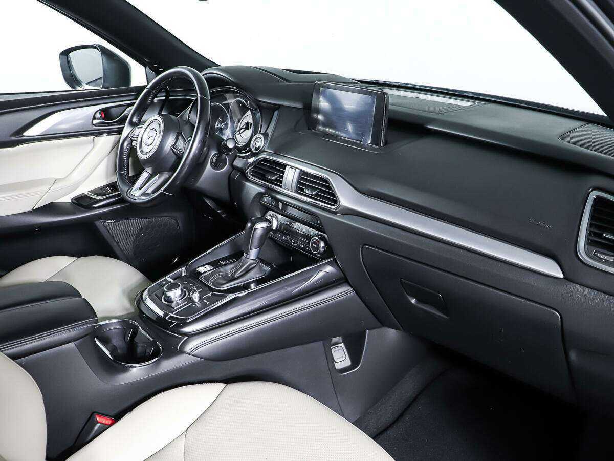 Mazda CX-9 с пробегом — 2018 год. Фото: #9
