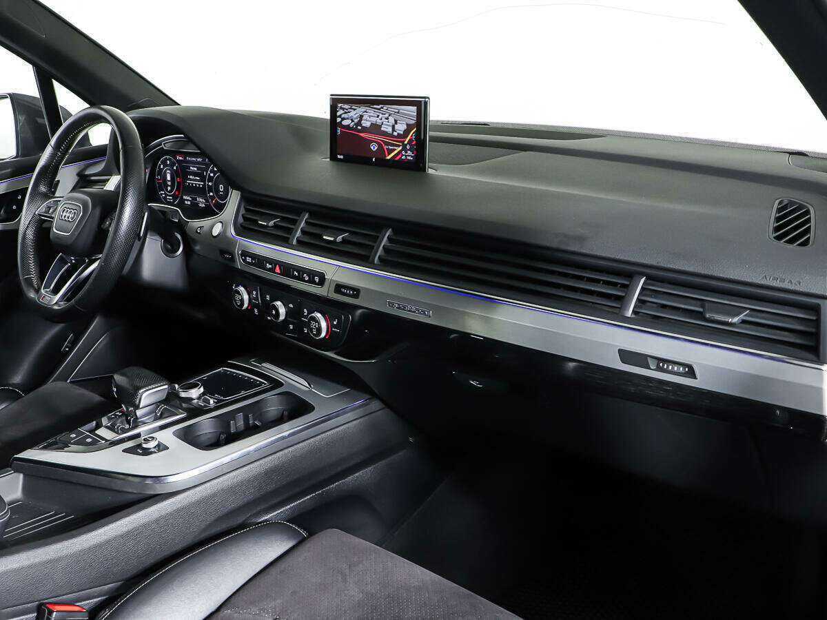 Audi Q7 с пробегом — 2015 год. Фото: #10