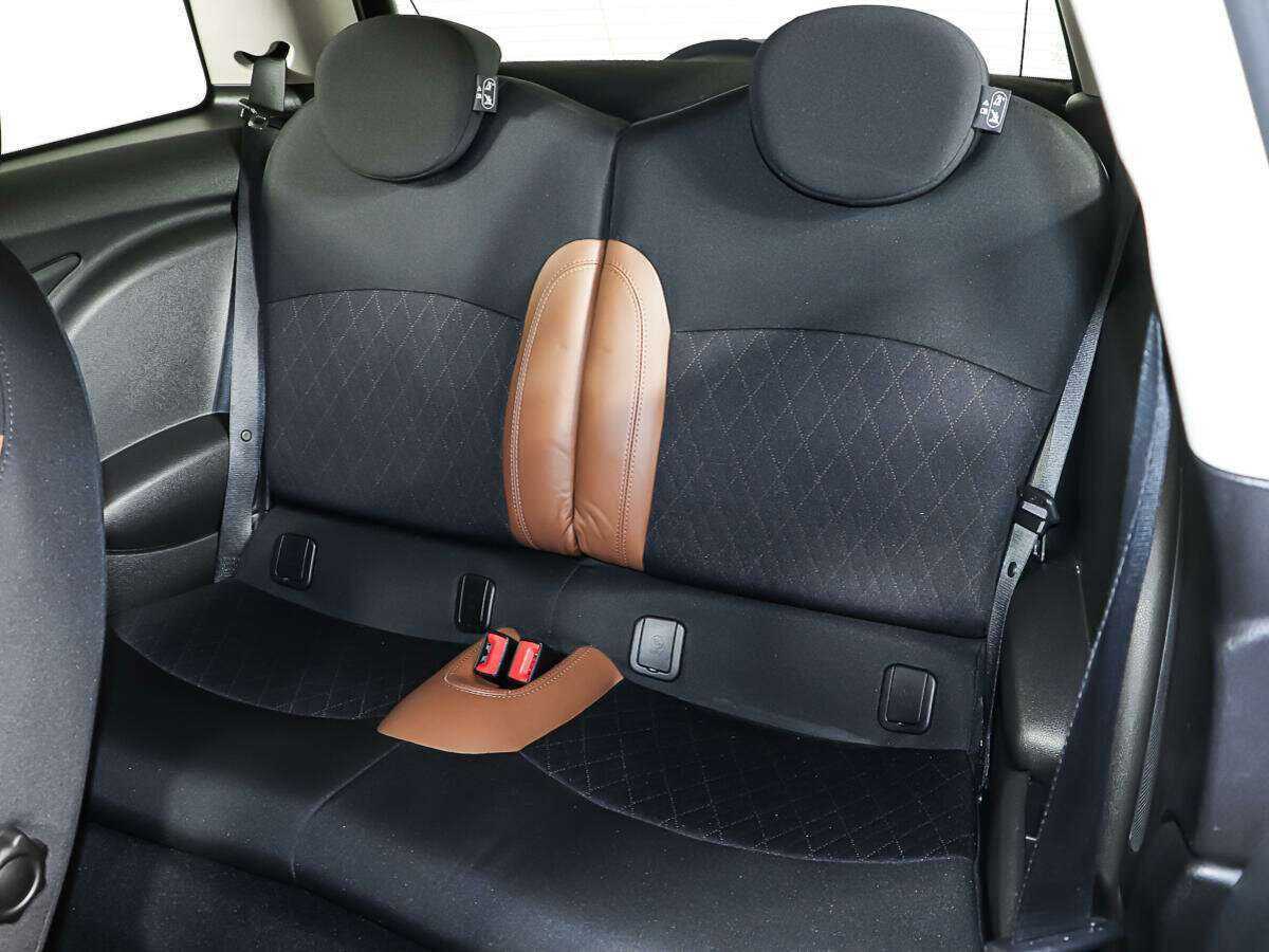 Mini Hatch с пробегом — 2012 год. Фото: #10