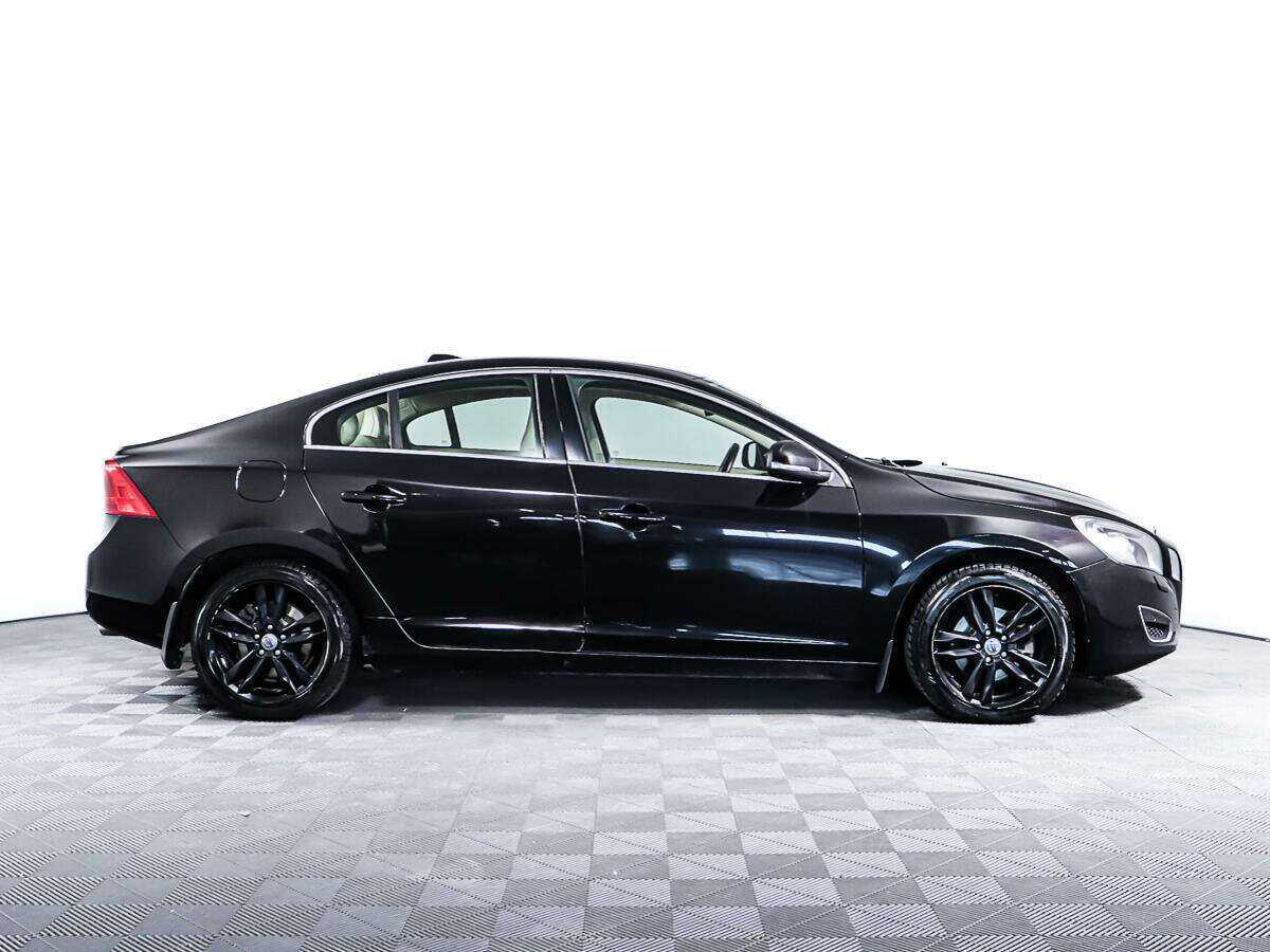 Volvo S60 с пробегом — 2011 год. Фото: #3