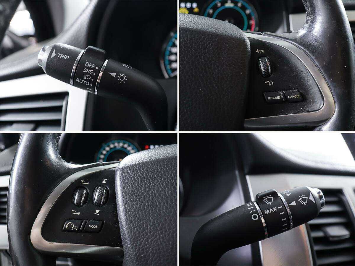 Jaguar XF с пробегом — 2013 год. Фото: #16