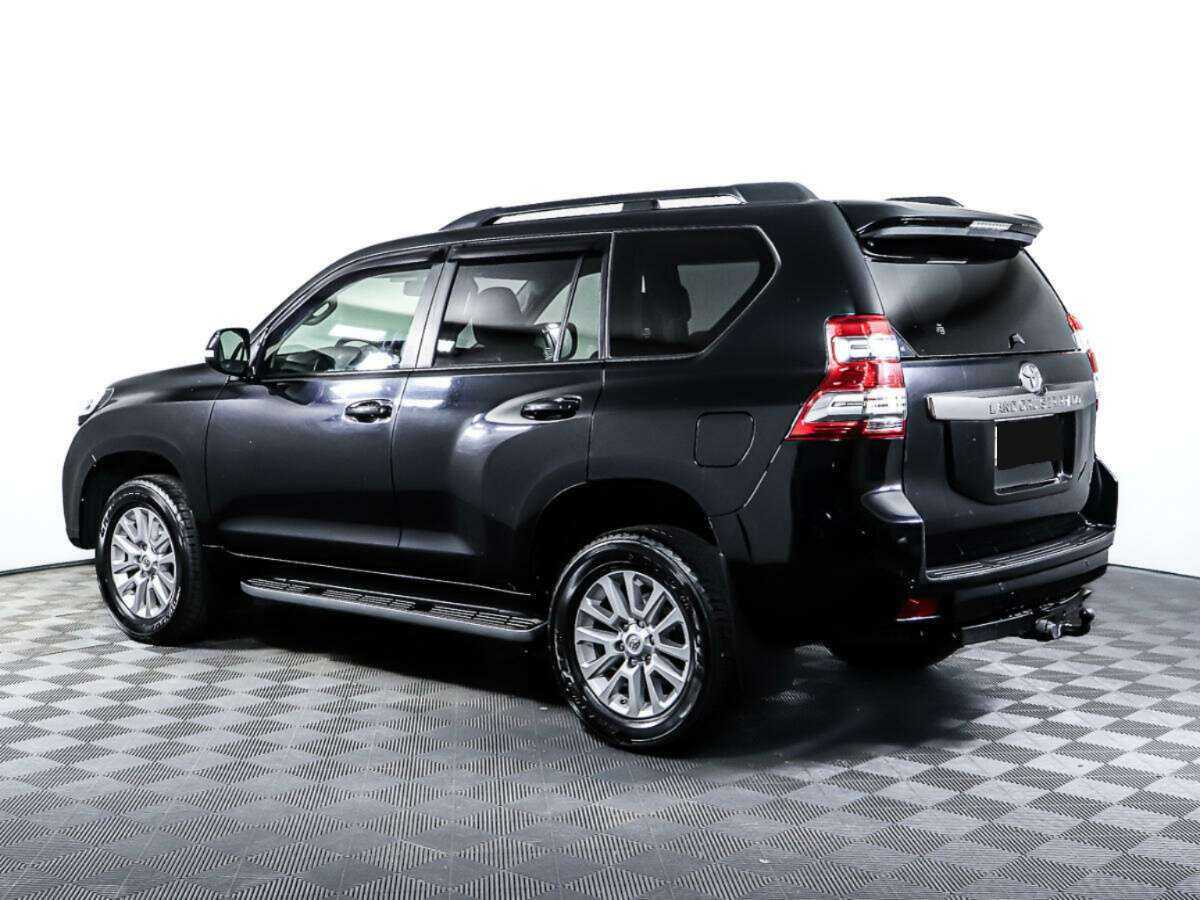 Toyota Land Cruiser Prado с пробегом — 2016 год. Фото: #6