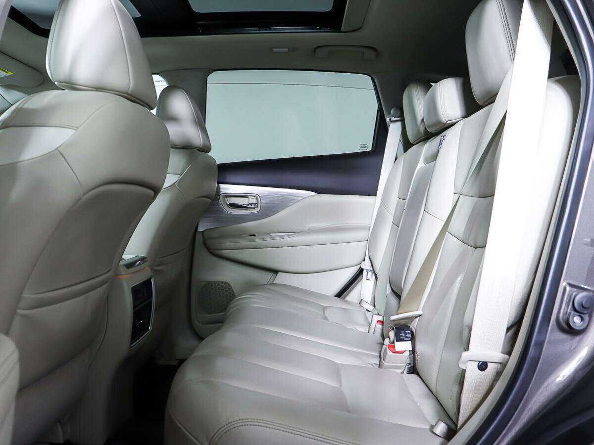 Nissan Murano с пробегом — 2021 год. Фото: #10