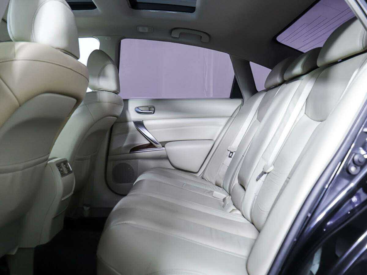 Nissan Teana с пробегом — 2010 год. Фото: #9