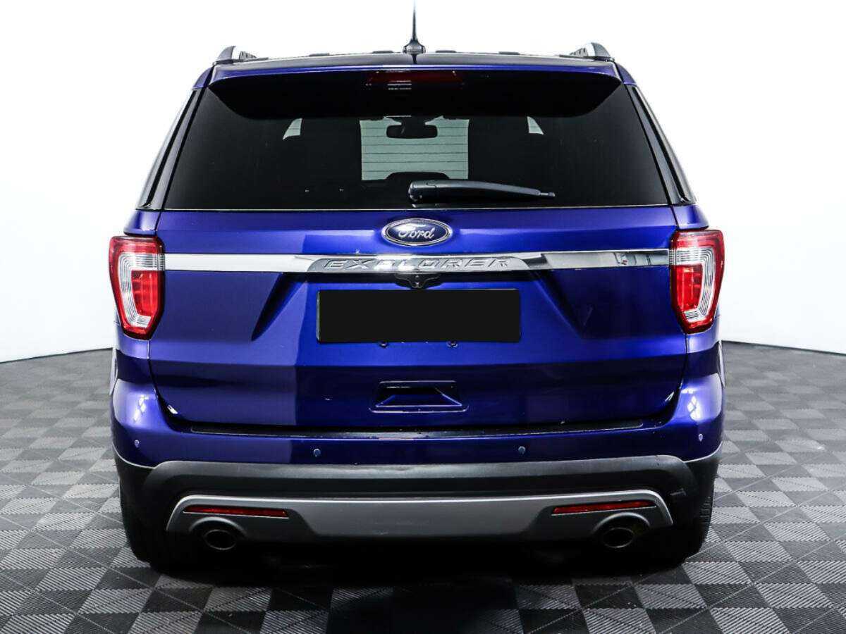 Ford Explorer с пробегом — 2017 год. Фото: #4