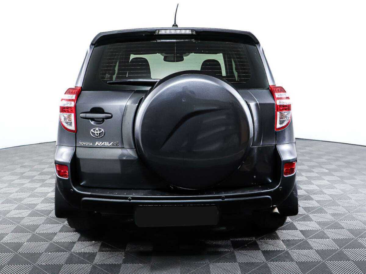 Toyota RAV4 с пробегом — 2011 год. Фото: #5
