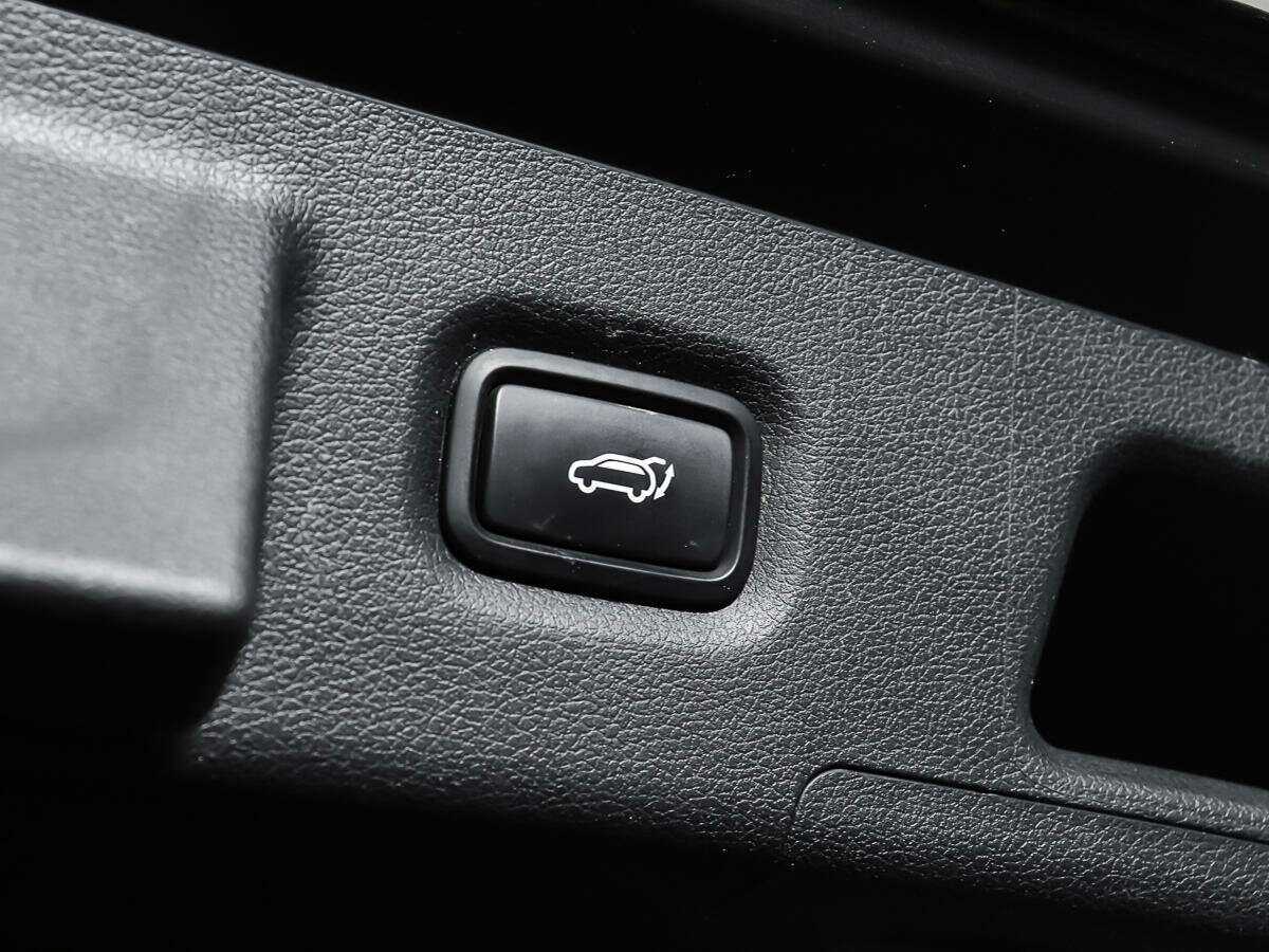 Hyundai Santa Fe с пробегом — 2021 год. Фото: #18