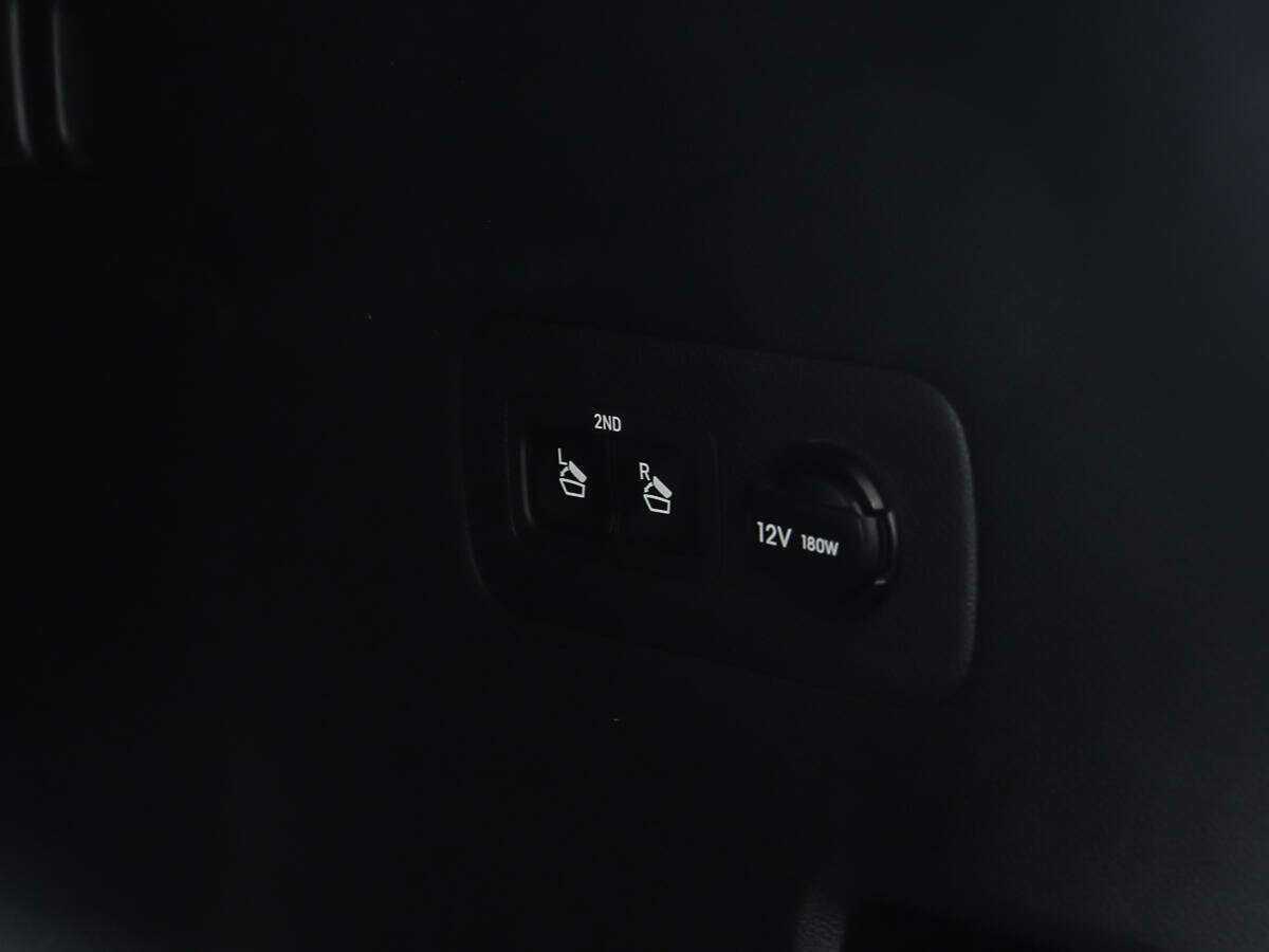 Hyundai Santa Fe с пробегом — 2021 год. Фото: #19