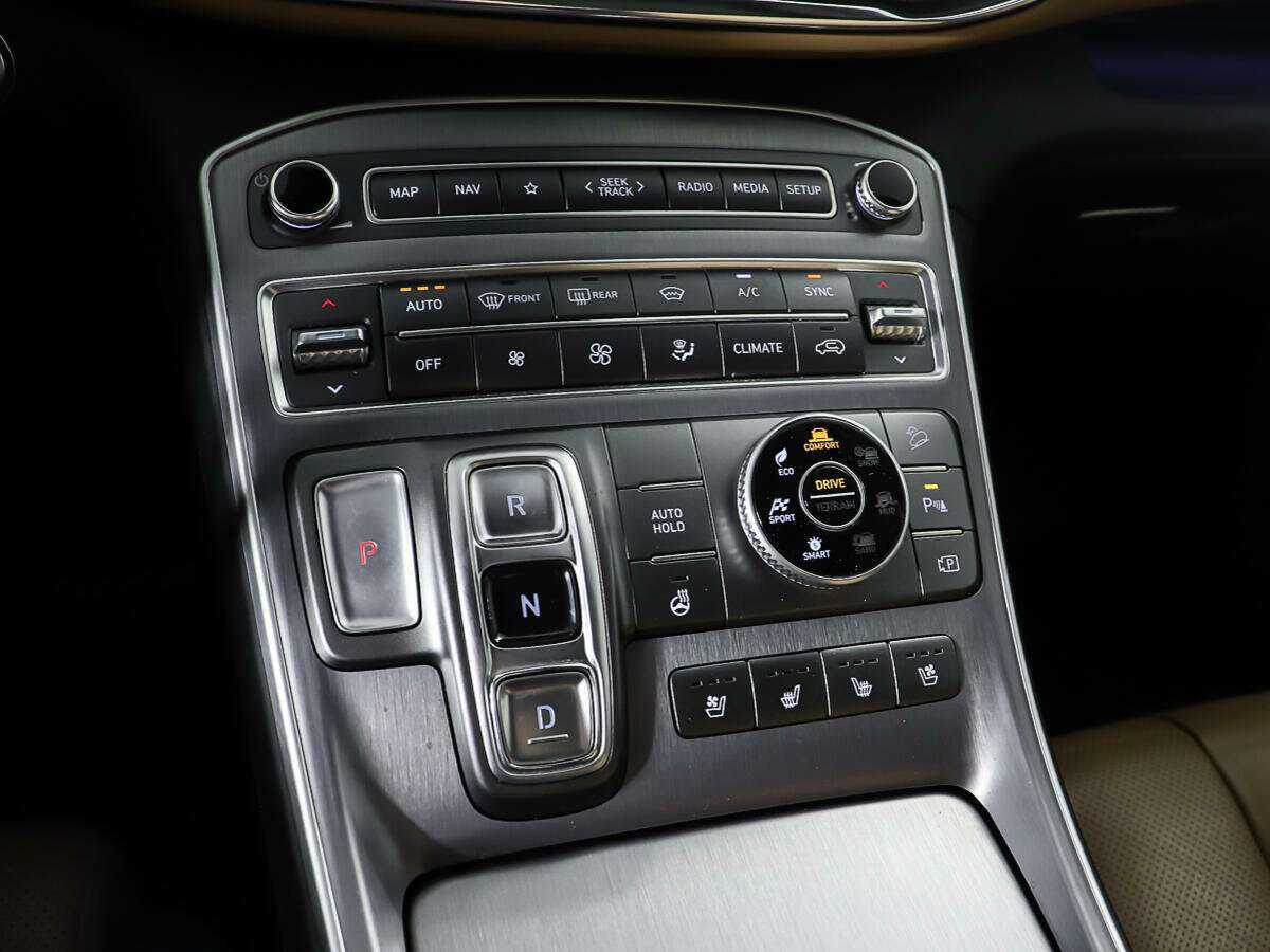 Hyundai Santa Fe с пробегом — 2021 год. Фото: #22