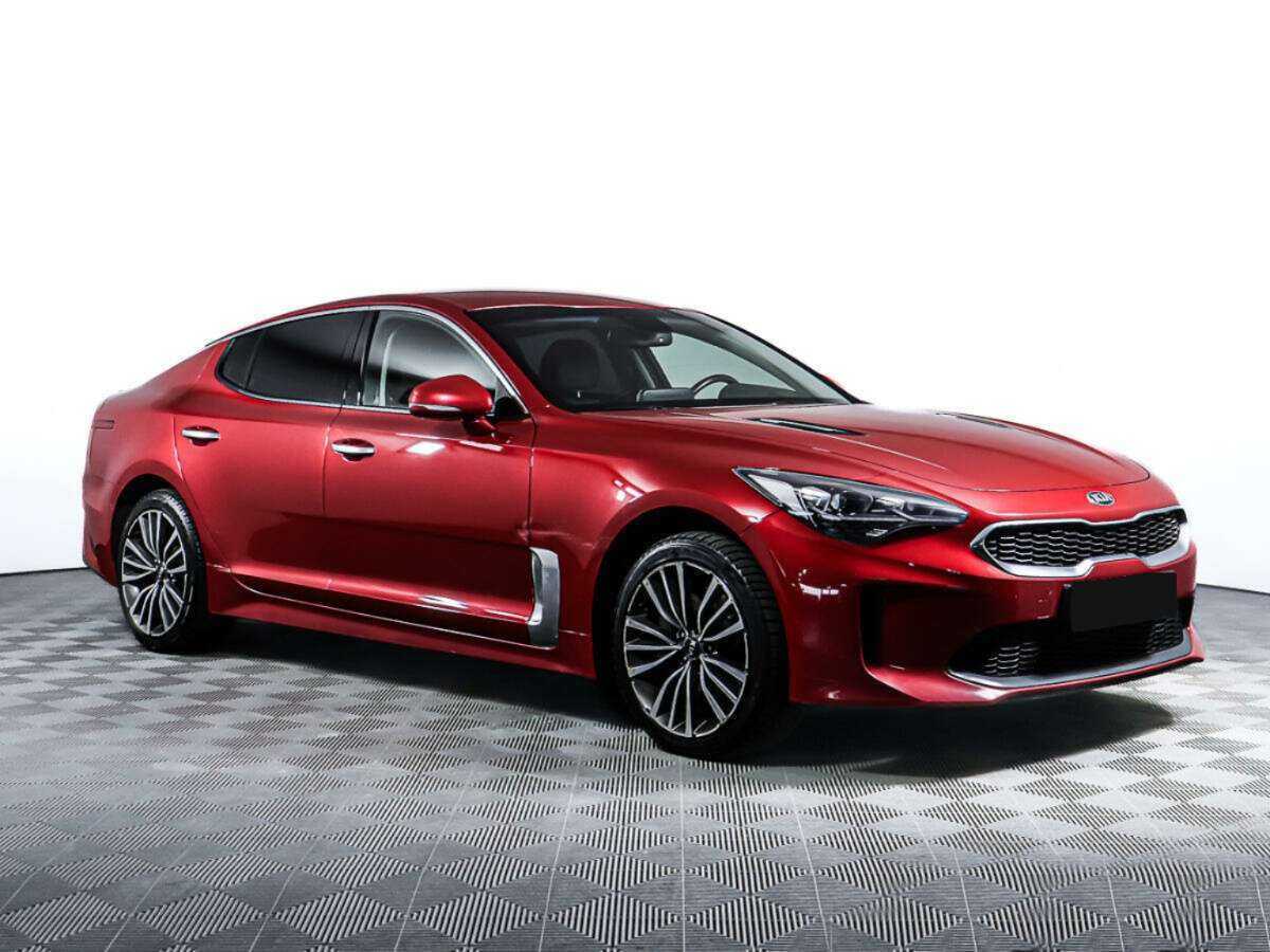 Kia Stinger с пробегом — 2018 год. Фото: #2