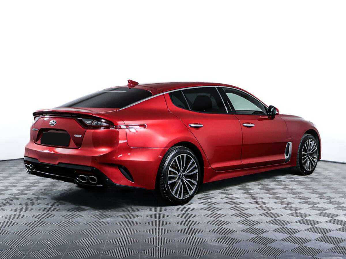 Kia Stinger с пробегом — 2018 год. Фото: #4