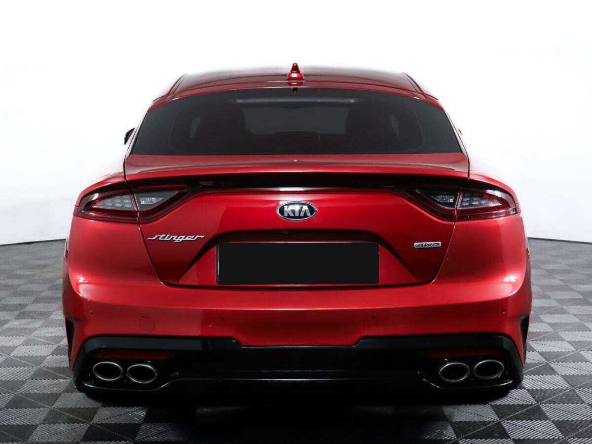 Kia Stinger с пробегом — 2018 год. Фото: #5