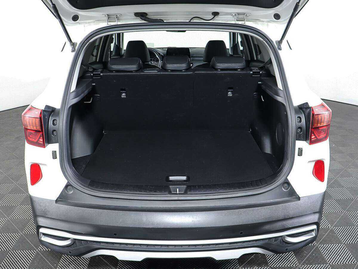 Kia Seltos с пробегом — 2020 год. Фото: #9