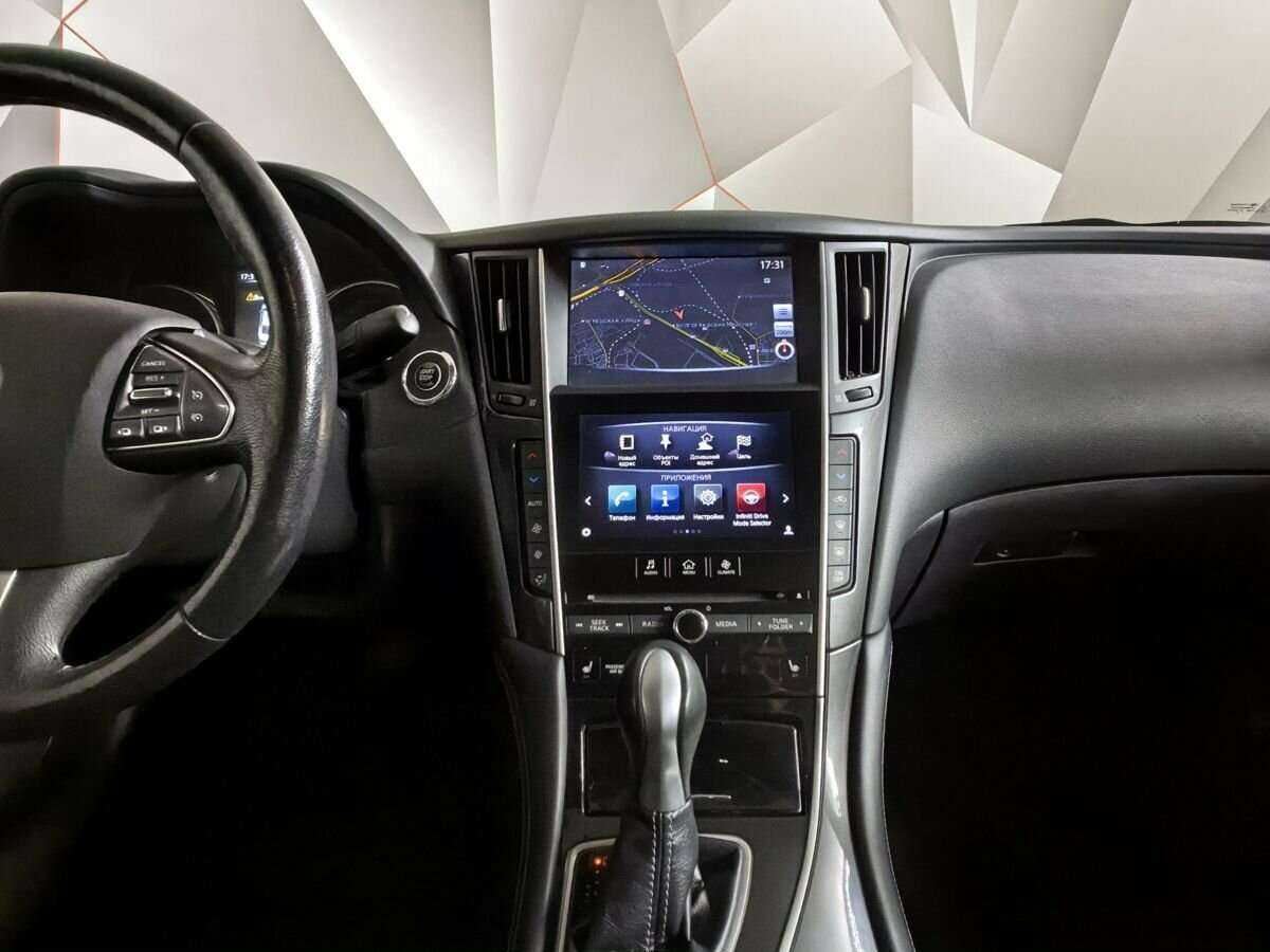 Infiniti Q50 с пробегом — 2017 год. Фото: #10