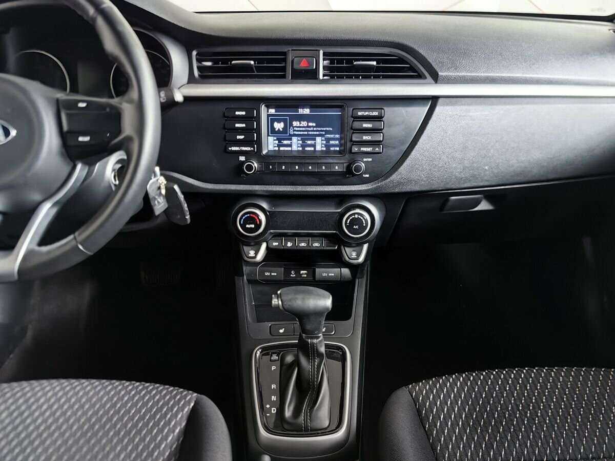 Kia Rio с пробегом — 2019 год. Фото: #5